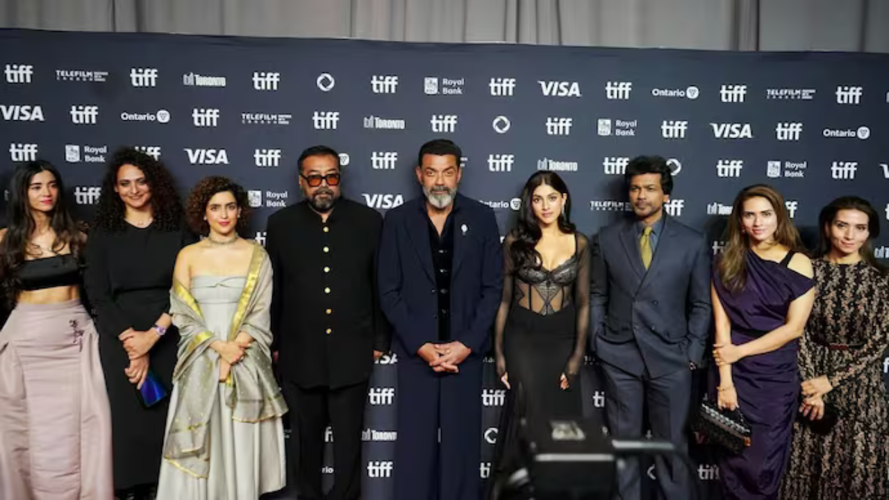 Bandar Movie Cast and Crew