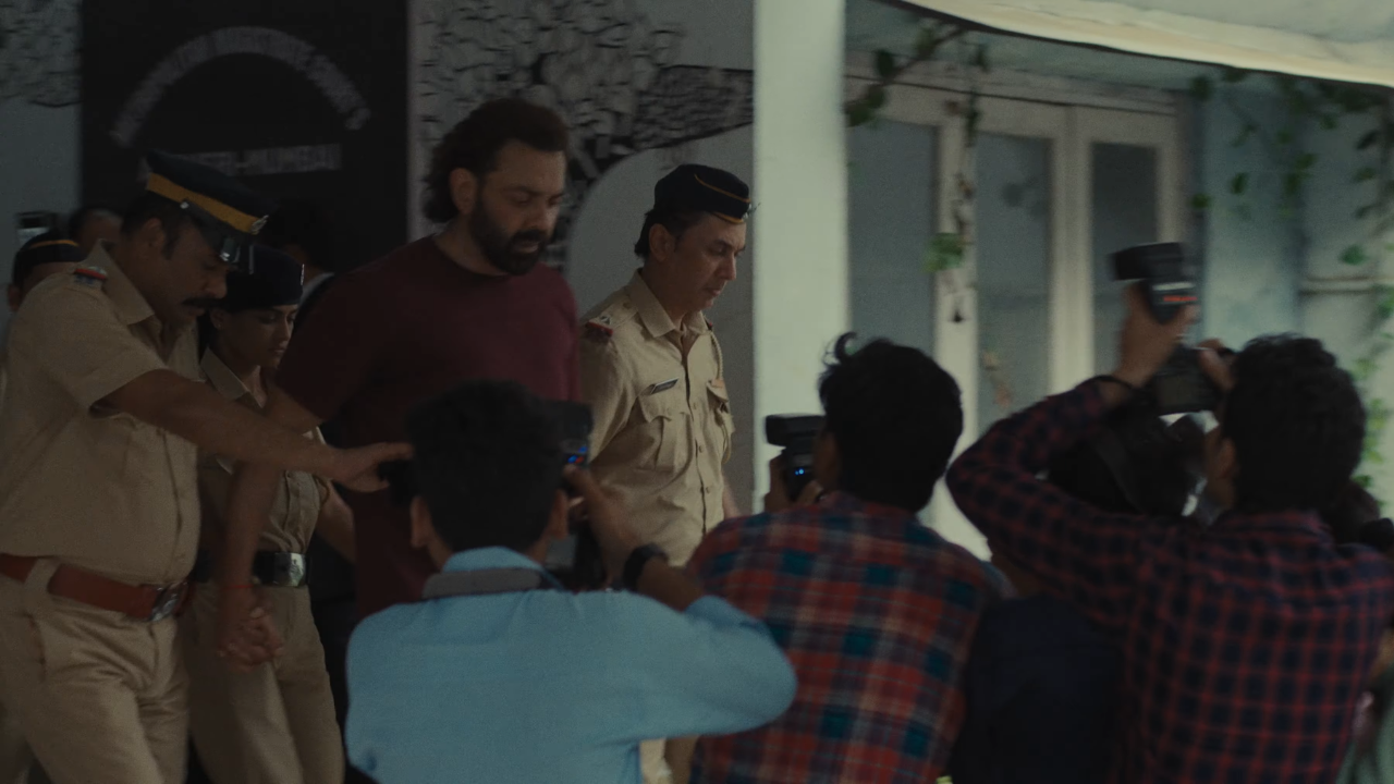 Bandar Movie Overview