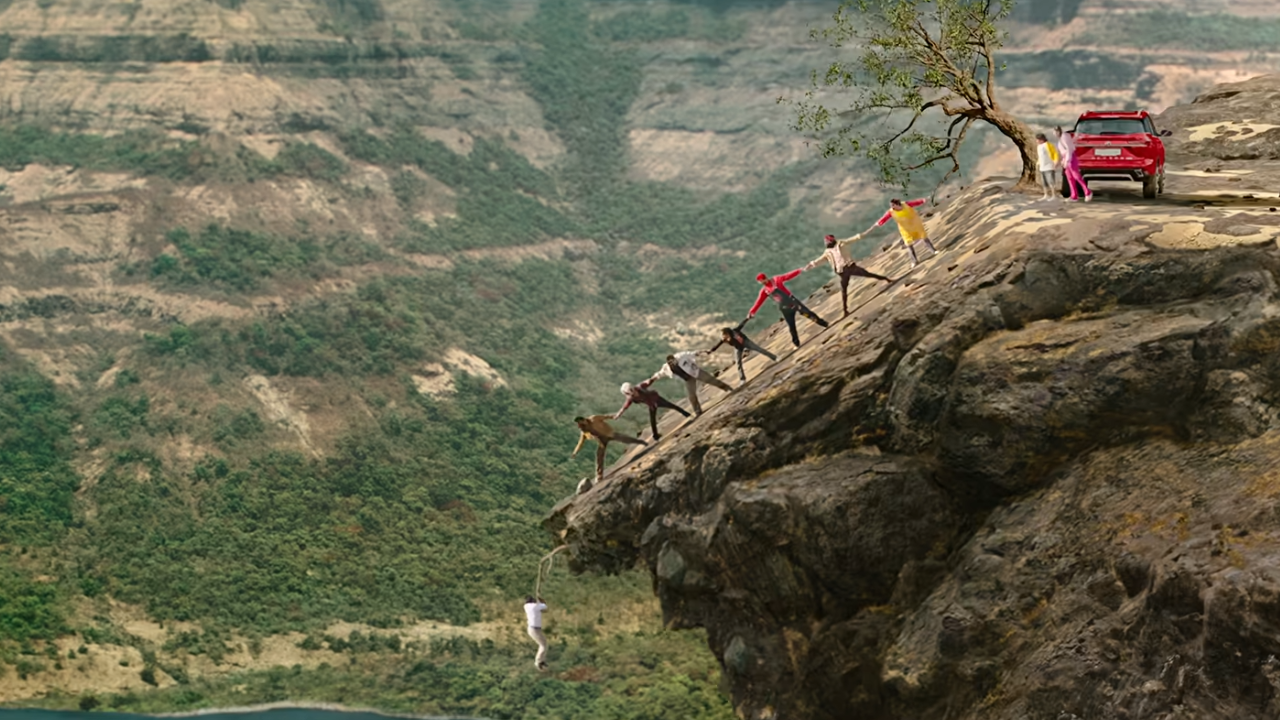 Dhamaal 4 Movie Overview